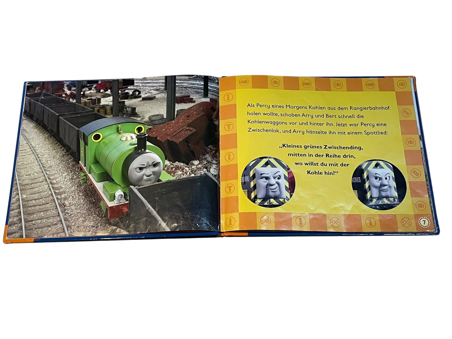 "THOMAS & SEINE FREUNDE" - GESCHICHTENBUCH NR. 11 "THOMAS, JAMES UND DIE DIESELLOKS" (2009) - GEBRAUCHT